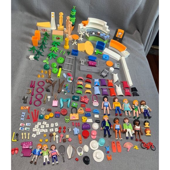 Playmobil Mixed Lot: People Accessories Furniture & More Perfect for Kids or Col - Picture 2 of 16
